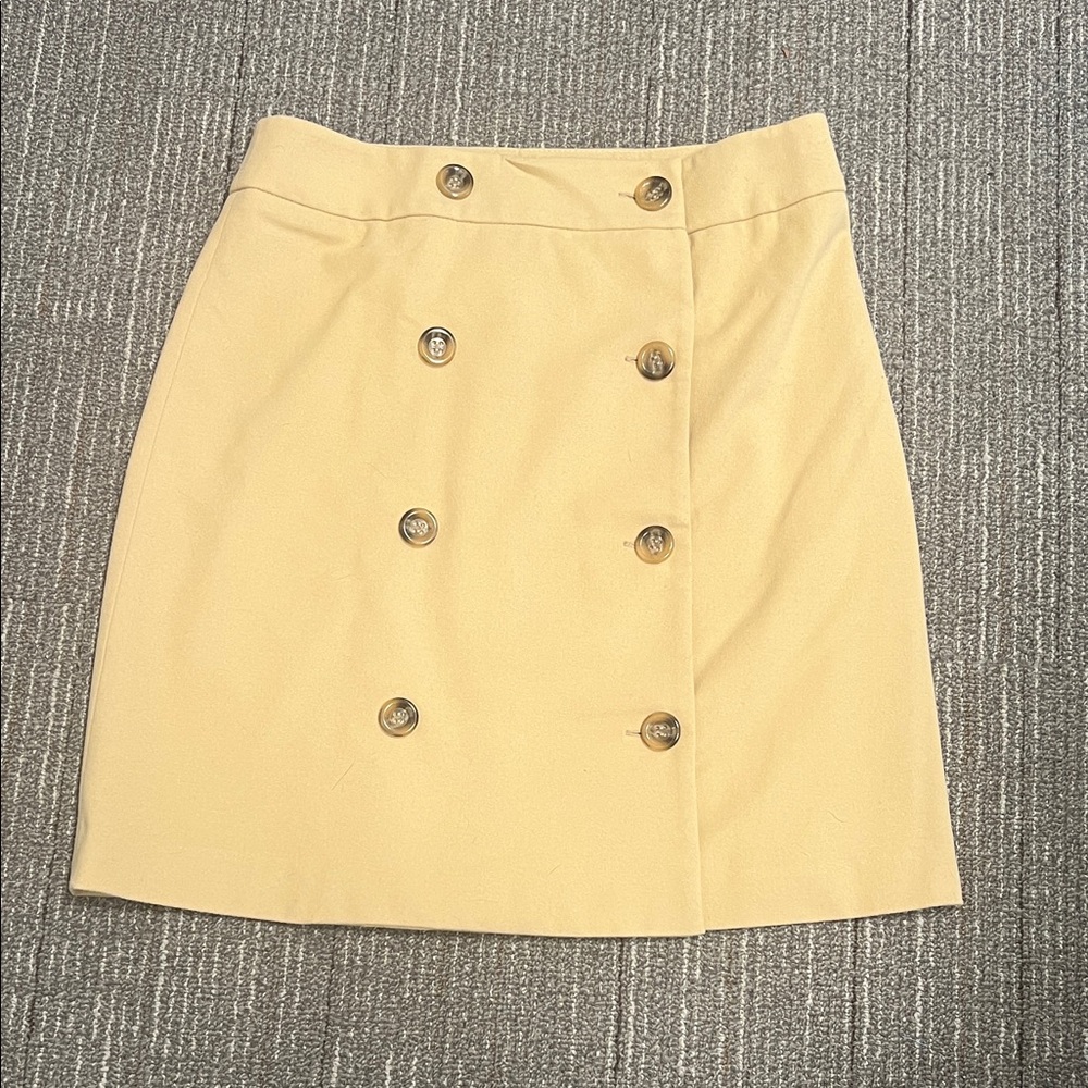 🤎 Fashionista Size 10 Camel Tan Mini Skirt – Double-Breasted Buttons, EUC